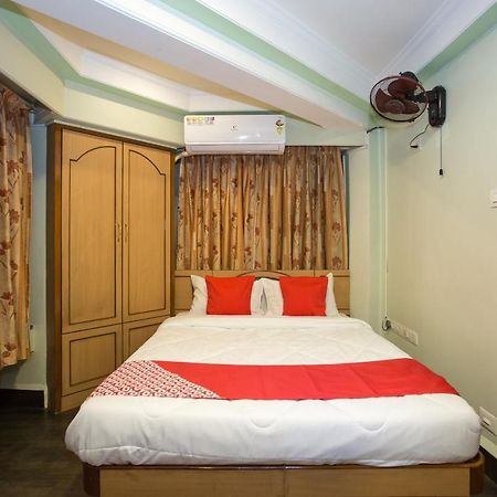 Oyo Hotel Padma Krishna Near Lal Mahal Pune Esterno foto