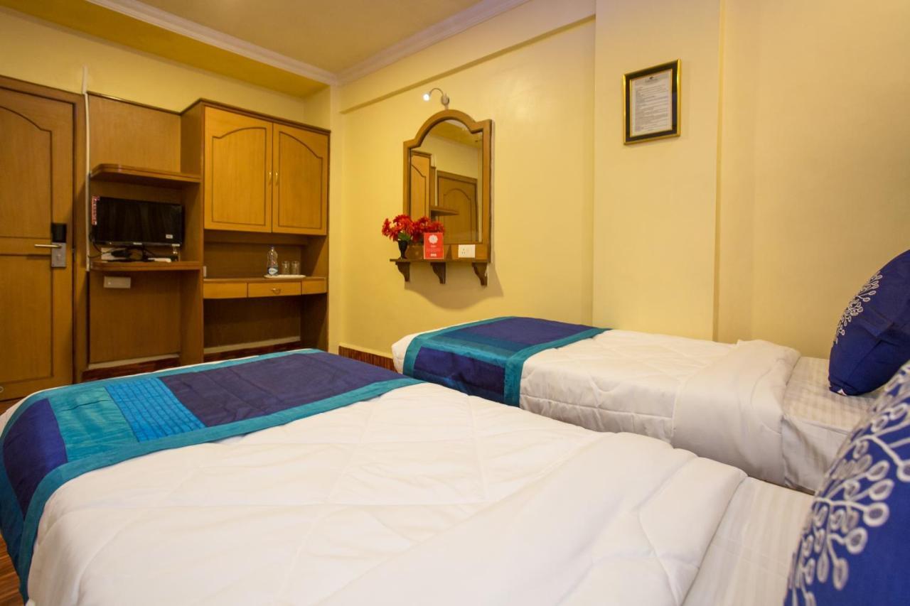 Oyo Hotel Padma Krishna Near Lal Mahal Pune Esterno foto