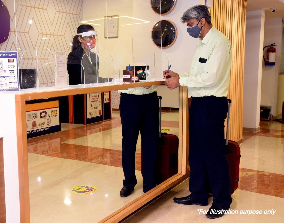 Oyo Hotel Padma Krishna Near Lal Mahal Pune Esterno foto