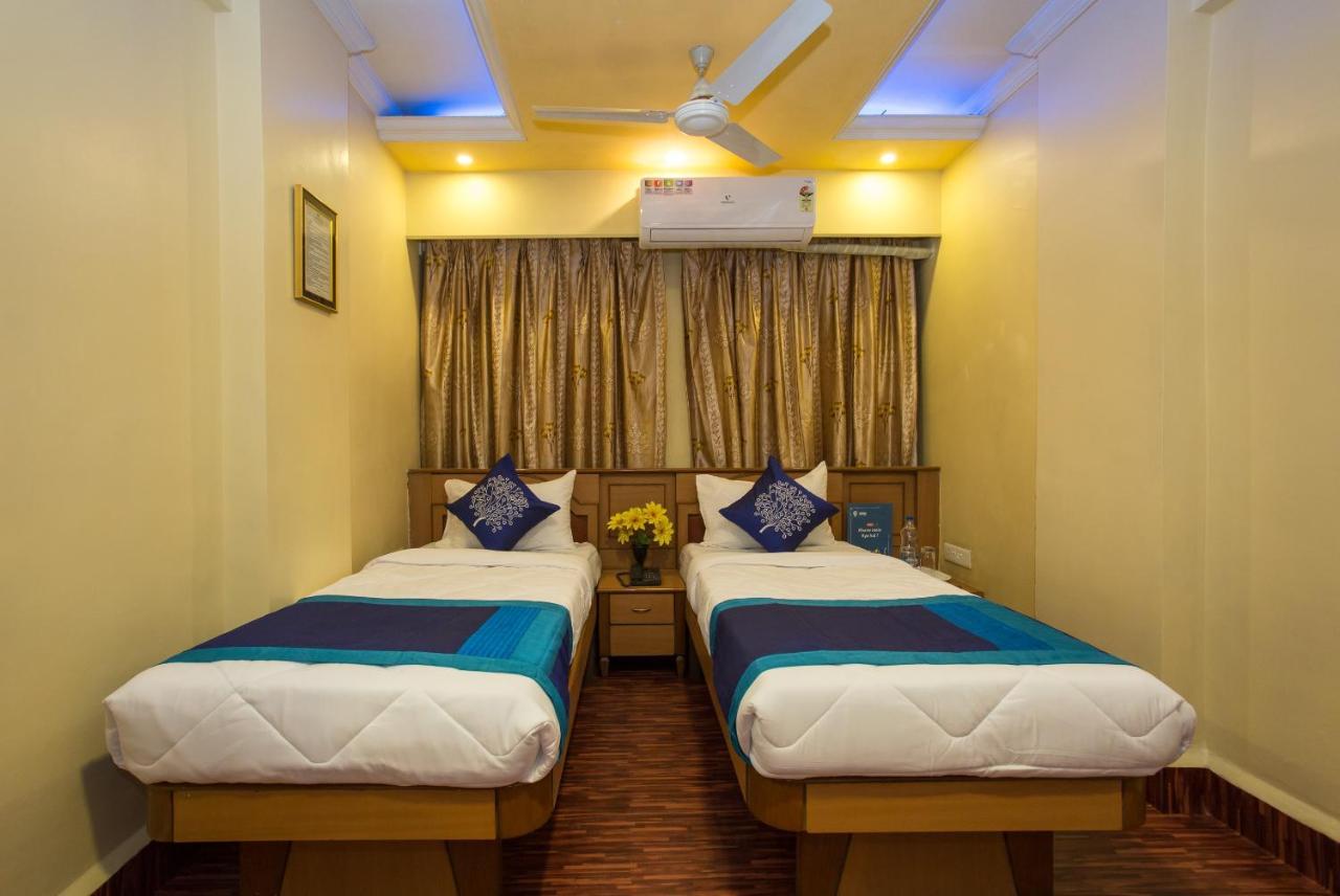 Oyo Hotel Padma Krishna Near Lal Mahal Pune Esterno foto